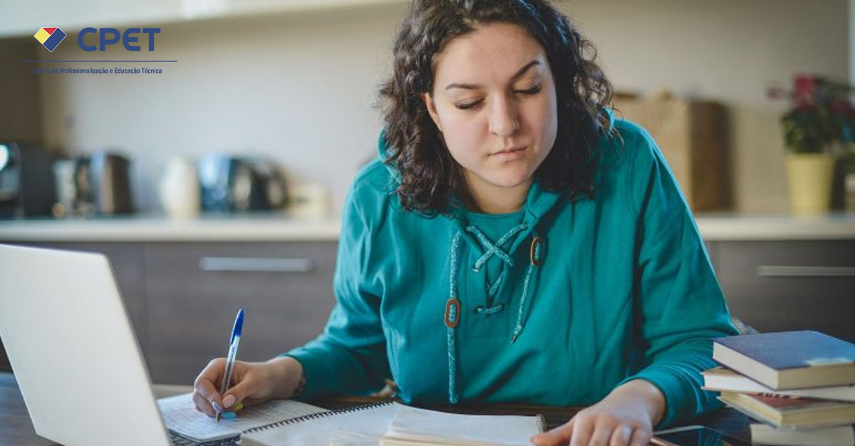mercado de trabalho para quem estuda EAD