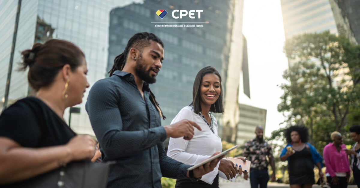 Como esta o mercado de trabalho atualmente